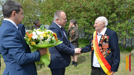 В Бутурлиновском районе 100-летнему ветерану ВОВ присвоили звание почетного гражданина Воронежской области