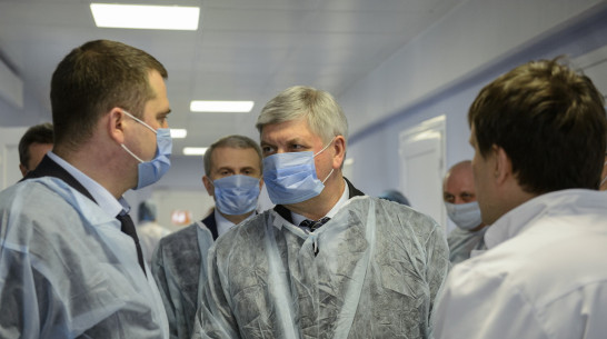 Воронежский губернатор: облправительство выделит необходимые средства на борьбу с COVID-19