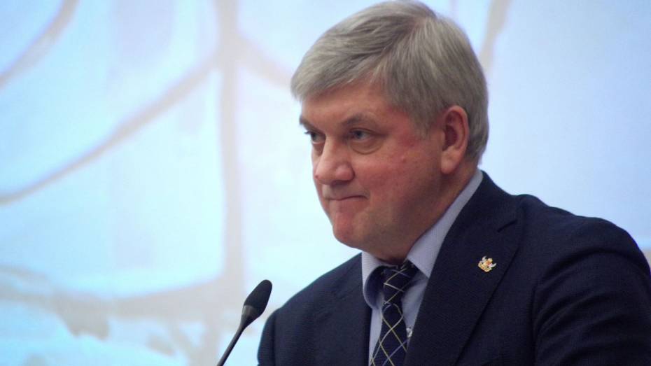 Губернатор Воронежской области пригрозил бизнесу откатом послаблений
