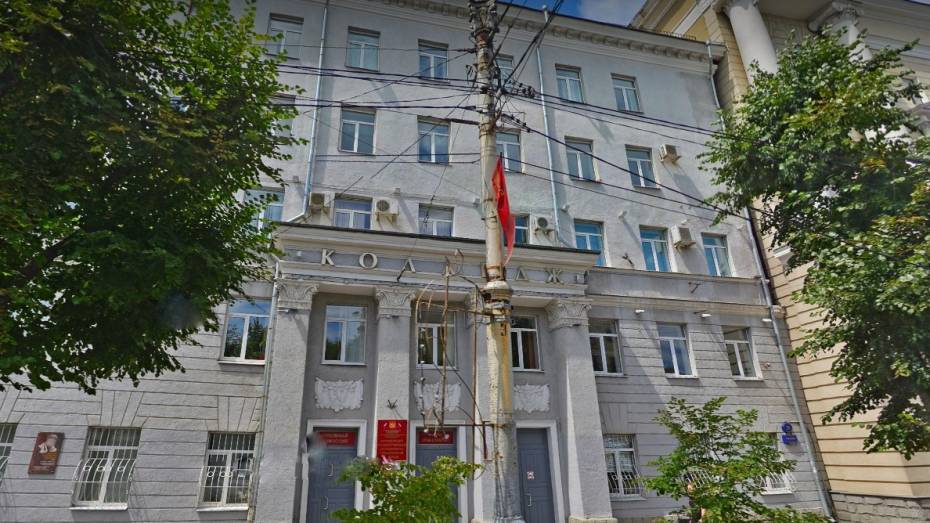 В колледже имени Пескова в Воронеже выявили нарушения прав студентов