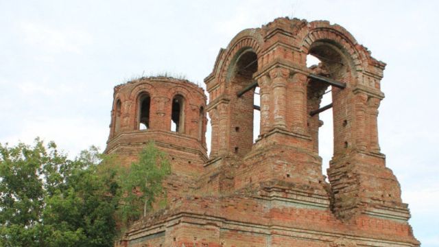 В воронежском селе Басовка отреставрируют 120-летнюю церковь