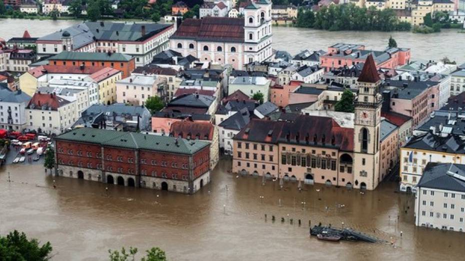 Воронежские туристы не боятся ехать в затопленную Прагу и митингующую Турцию