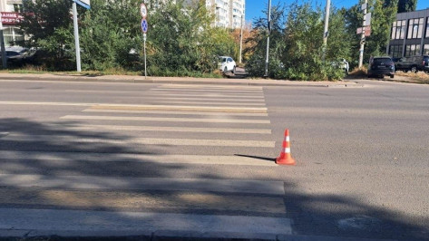 В Воронеже Volkswagen сбил мужчину на пешеходном переходе