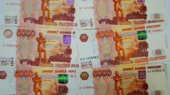 В семилукском поселке магазин ограбили на 100 тыс рублей
