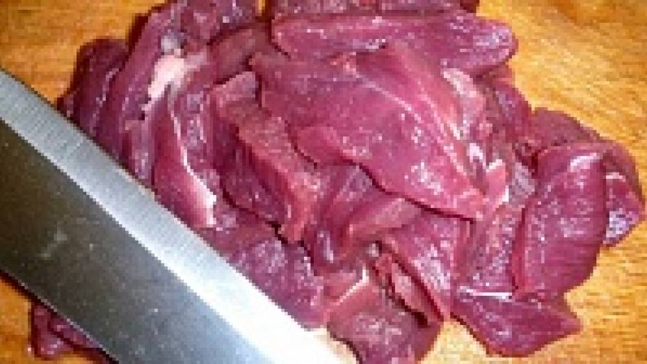 Нелегальные продавцы, торговавшие испорченным мясом в Воронеже, снова вышли к прилавку