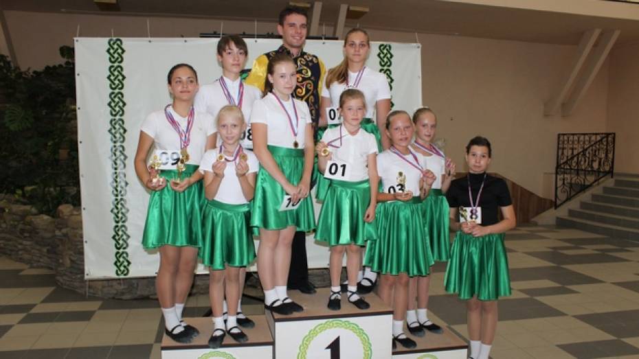 Бутурлиновские танцоры завоевали пять кубков и 12 медалей на конкурсе Юга России по ирландским танцам