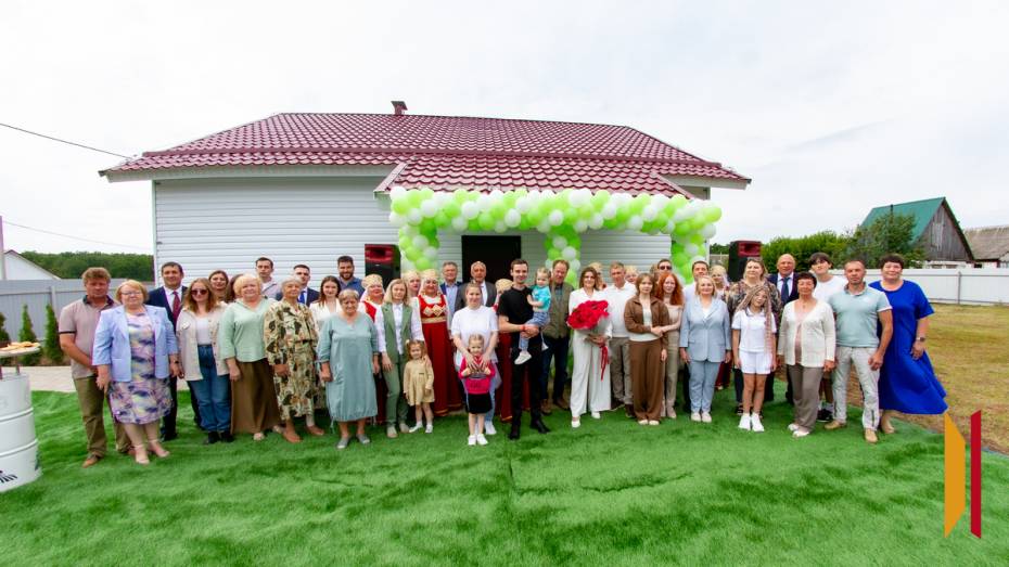 В Аннинском районе Воронежской области 9 семей получили жилье благодаря госпрограмме