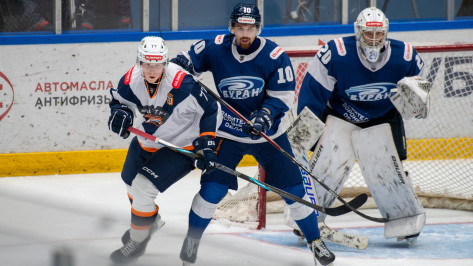 Воронежский «Буран» одержал победу в матче с «Магниткой» со счетом 3:2