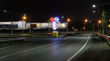 На подъезде к Воронежу со стороны Москвы дорожники поставили светодиодные знаки
