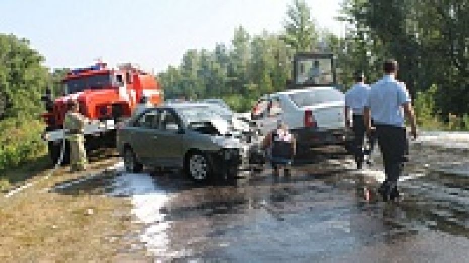 В Петропавловском районе в ДТП пострадали трое взрослых и 7-летний ребенок