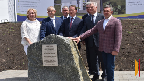 В Калачеевском районе заложили камень в основание нового корпуса сырзавода