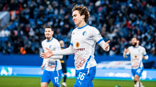 Нападающий воронежского «Факела» Матвей Ивахнов покинул команду