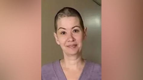В Воронеже ищут 44-летнюю женщину в сиреневом халате и зеленых тапочках, которая ушла из больницы