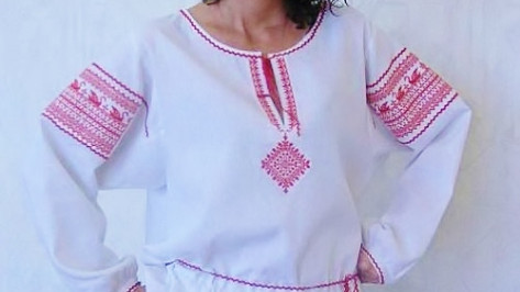 На девичьих посиделках в Воронеже научат шить обережную рубаху