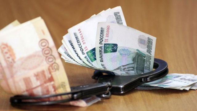 В Воронежской области ветеринарному врачу-взяточнику назначили штраф в 0,6 млн рублей