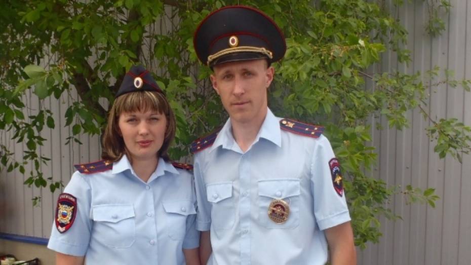 Семья полицейских из Кантемировки спасла соседей от пожара