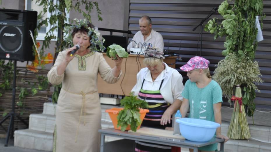 Гостей праздника в Лискинском районе угостят 50 кг капусты
