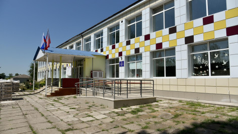 Правительство Воронежской области поможет восстановить школу в Марковском районе ЛНР
