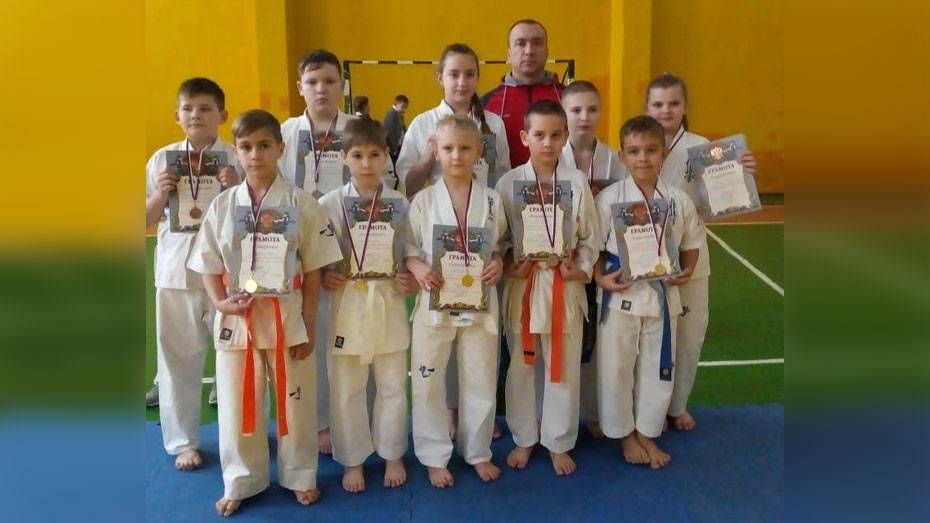 Поворинские спортсмены выиграли 5 золотых медалей на первенстве по киокушинкай карате