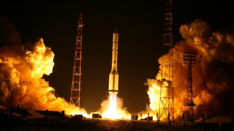 Роскосмос планирует высадить космонавтов на Луне в 2027 году