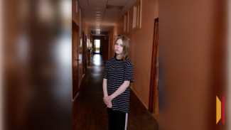 «Мама била меня за любую провинность». Снежана Коробова из воронежского детского дома мечтает о любящих родителях