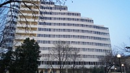 Воронежские строители затянули перекрытие улиц Дзержинского и Володарского