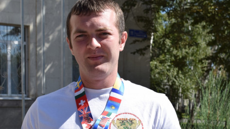 Андрей Миронов из Рамони стал победителем Кубка мира по пауэрлифтингу