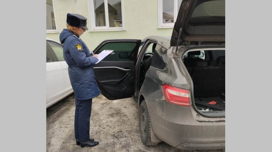 У репьевца арестовали автомобиль за неоплаченные штрафы в 120 тыс рублей
