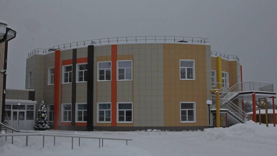 Новый корпус детсада центра «Лидер» открыли в Боброве