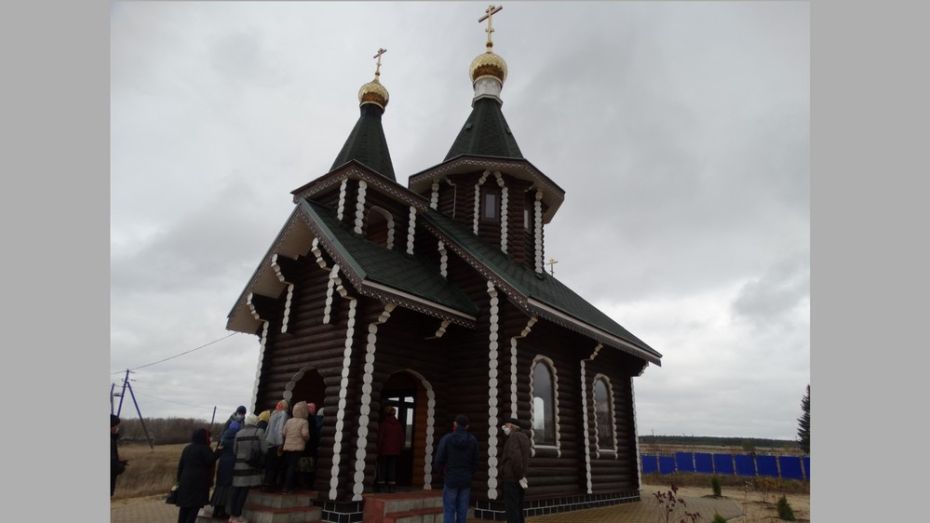 В петропавловском селе Березняги появился новый деревянный храм