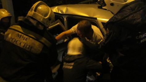 В Воронеже в ДТП с «ВАЗом» и Ford пострадали 4 человека