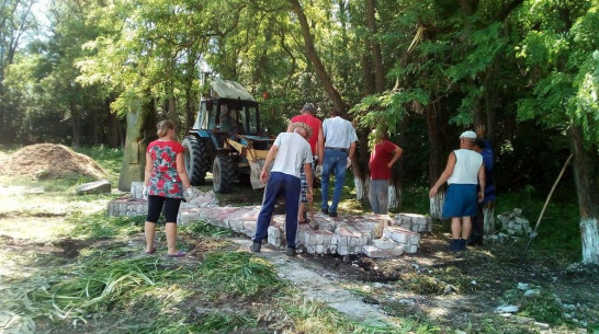 В петропавловском селе Фоменково отремонтируют мемориал погибшим в годы ВОВ односельчанам