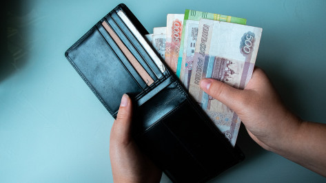 Воронежцы стали оформлять меньше кредитных карт и потребкредитов