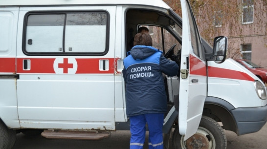 В Воронежской области при обгоне «Лада» столкнулась с иномаркой: погиб 60-летний водитель