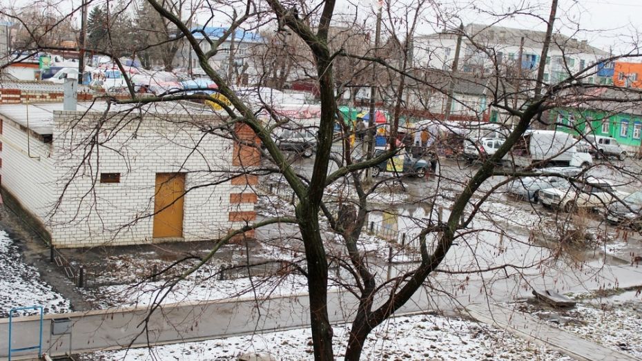 Три дня подряд Таловский район заливал дождь и засыпал снег