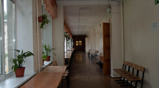 Из-за ковида на дистант отправили 201 класс в 76 школах Воронежской области