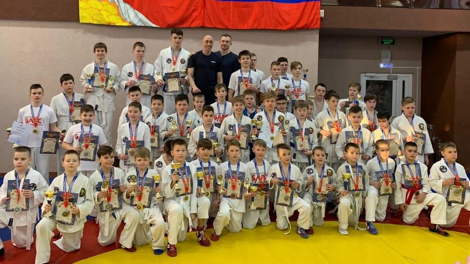 Борисоглебцы завоевали 19 золотых медалей на межрегиональном турнире по рукопашному бою