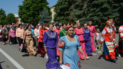 В Богучаре прошел районный фестиваль «Песни России» 