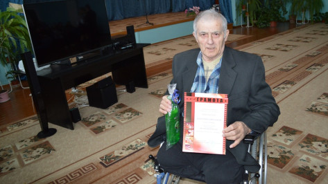 Безногий инвалид из Рамонского дома-интерната примет участие в областном шашечном турнире