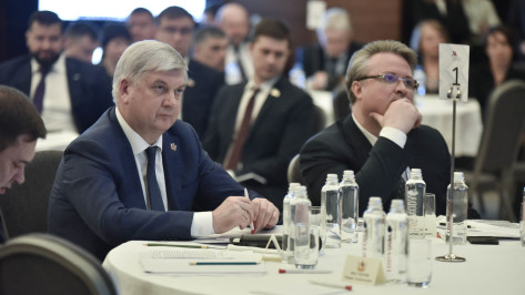 Губернатор Александр Гусев: у Воронежской области есть ответы на задачи президента РФ