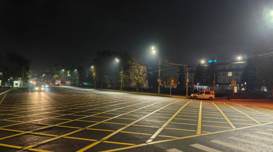 В Воронеже на улице Лебедева появилась вафельная разметка