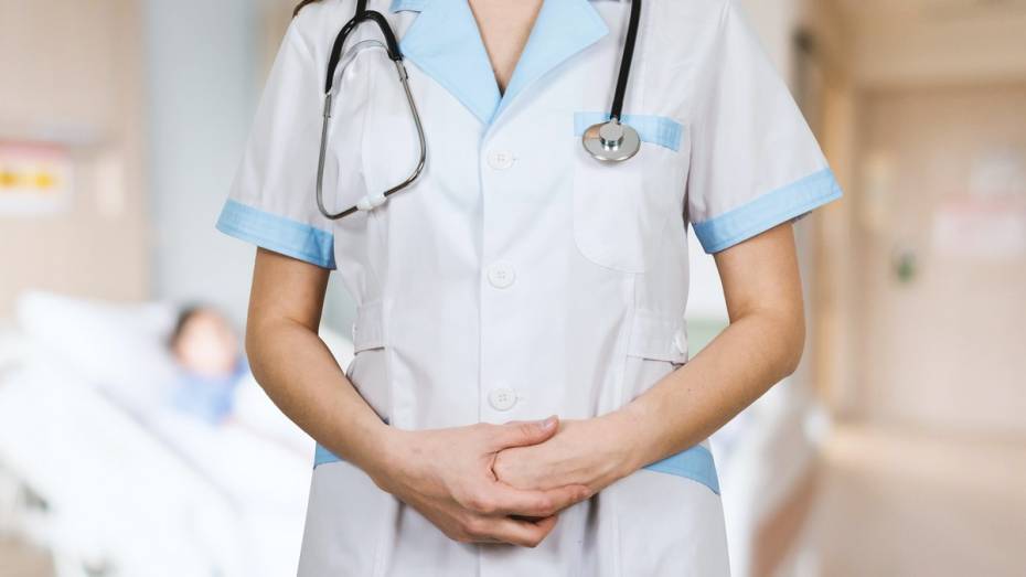 В Россоши мама спасенной от удушья новорожденной девочки поблагодарила за помощь медиков