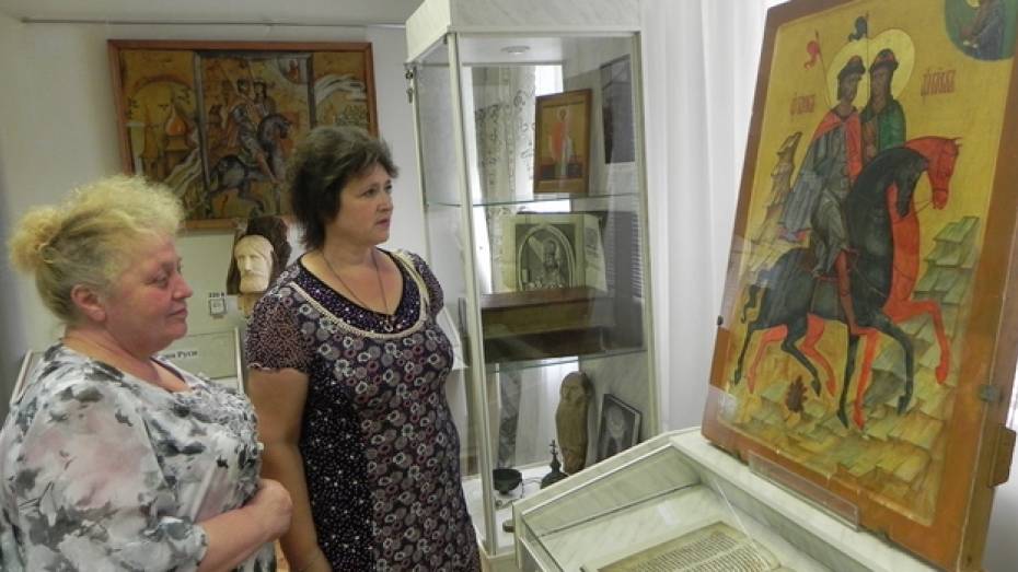 В Борисоглебском историко-художественном музее открылась православная выставка