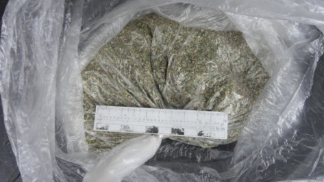 Под Воронежем у мужчины нашли полкилограмма марихуаны