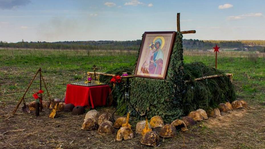 Ольховатцы разыскали родственников погибшего в Смоленской области солдата 
