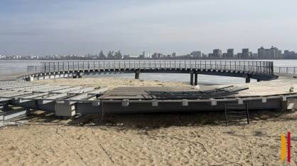 В Воронеже начался демонтаж «парящего» моста на второй очереди Петровской набережной