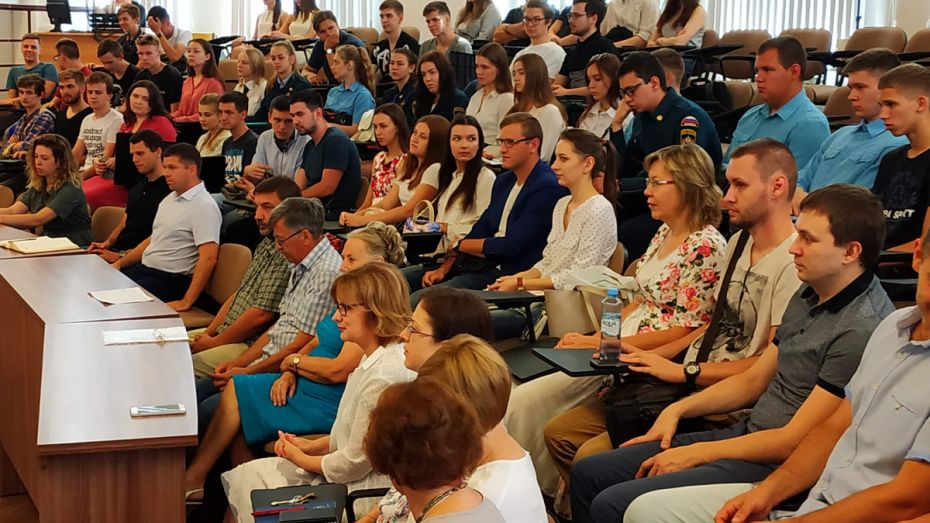 «РВК-Воронеж» провел хакатон для студентов опорного вуза 