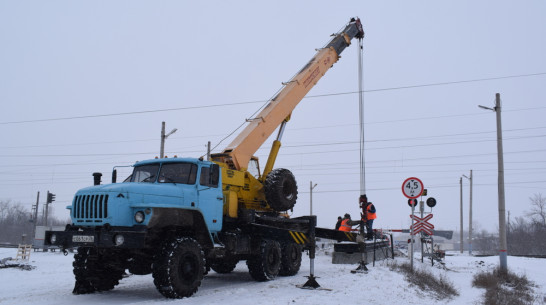 В поселке Подгоренский железнодорожный переезд закрыли из-за ремонта до 15 февраля