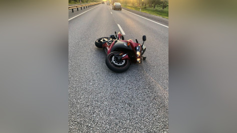 На трассе под Воронежем разбился мотоциклист