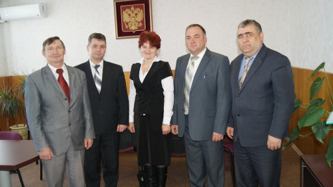 Лучшие главы сельских поселений Поворинского района получат от губернатора автомобили